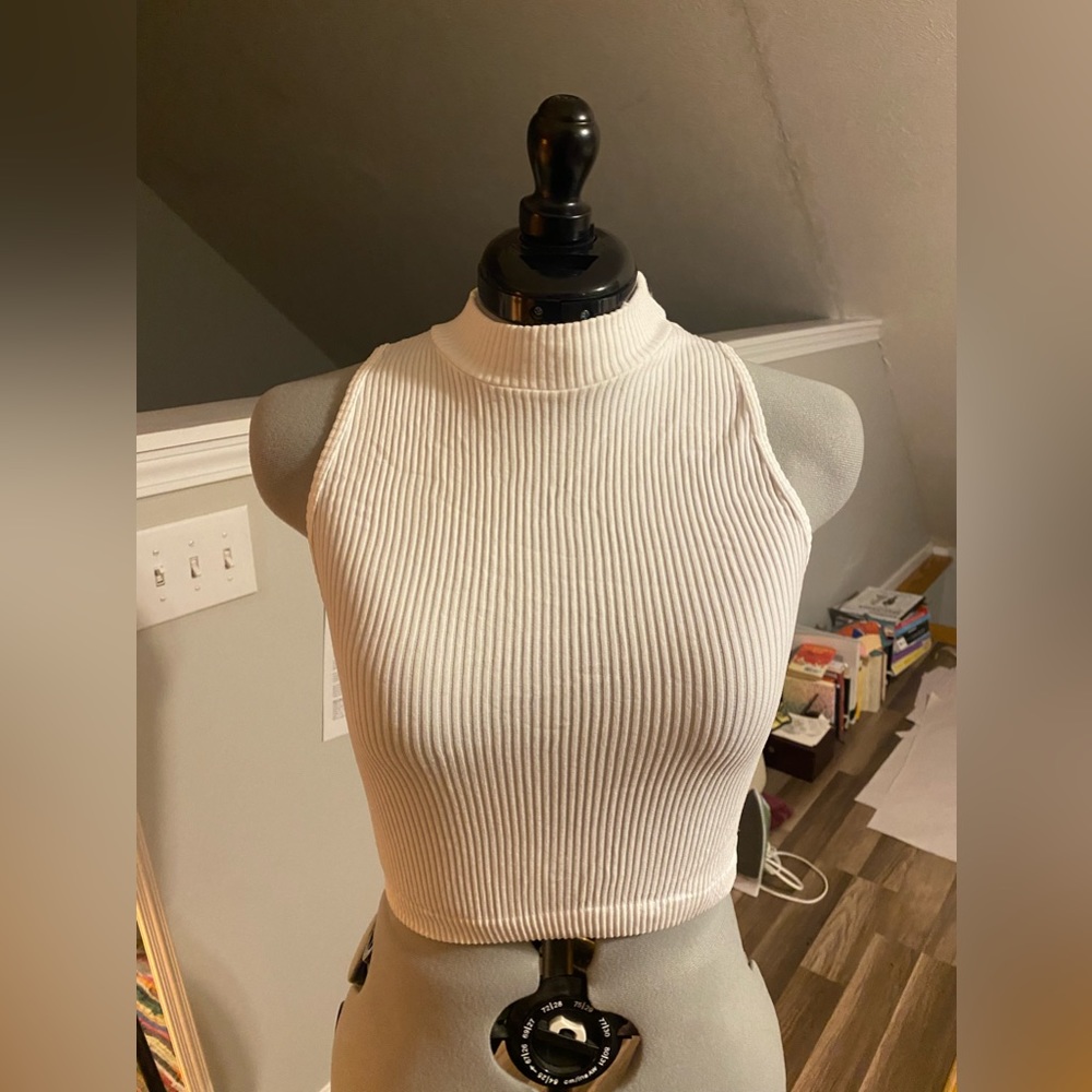 White turtle neck tank